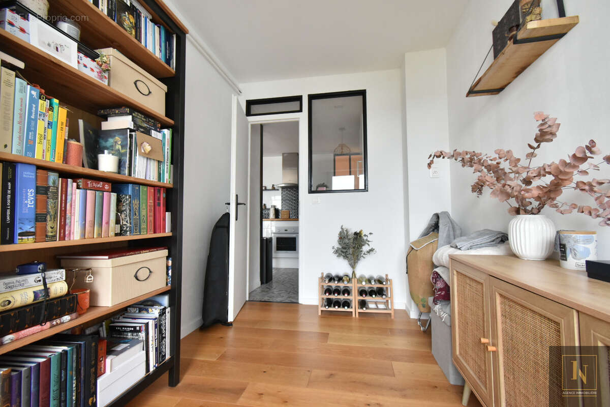 Nantes, appartement  81m2 en dernier étage avec ascenseur et balcon. - photo 8