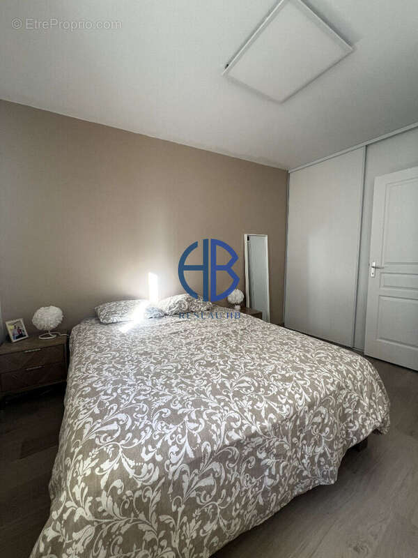 Appartement à COLOMBIER-SAUGNIEU