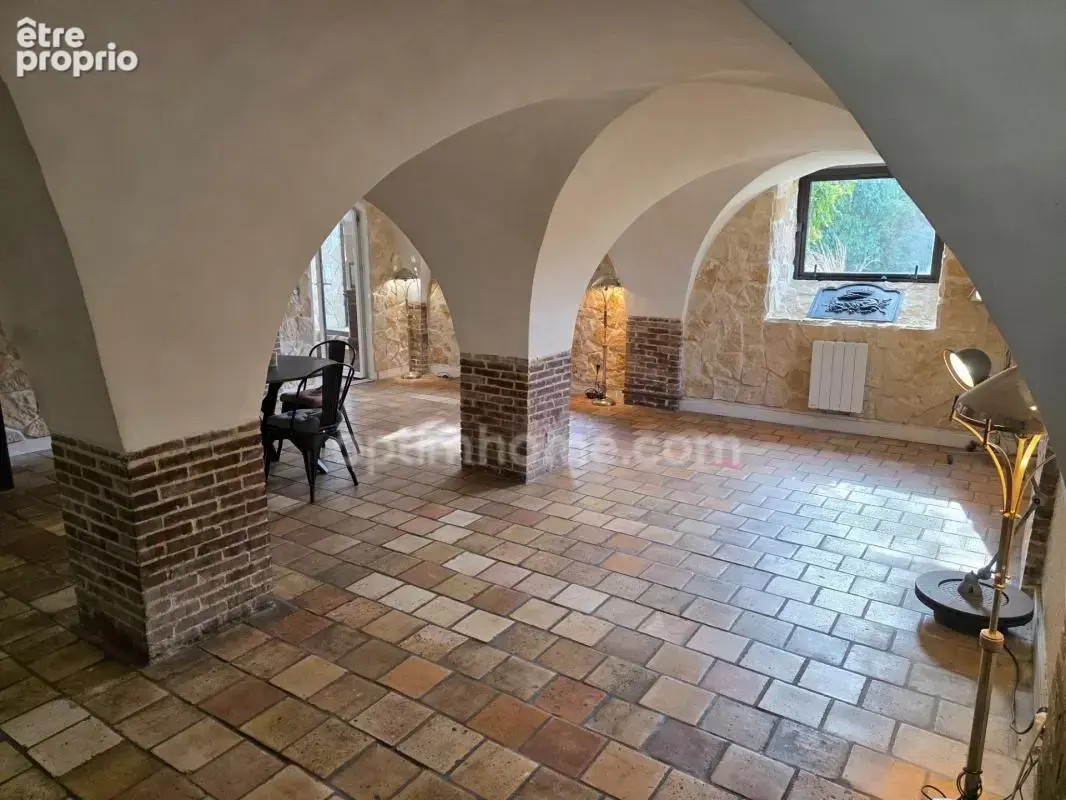 L'ancien fruitier du château du TREMBLAY SUR MAULDRE (78) - photo 10