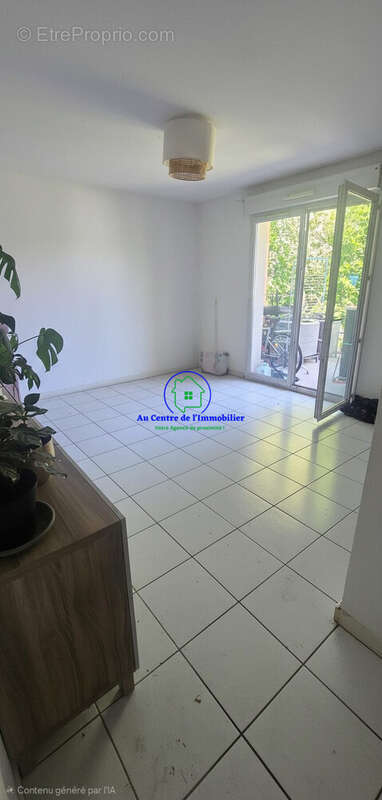 Appartement à LAYRAC