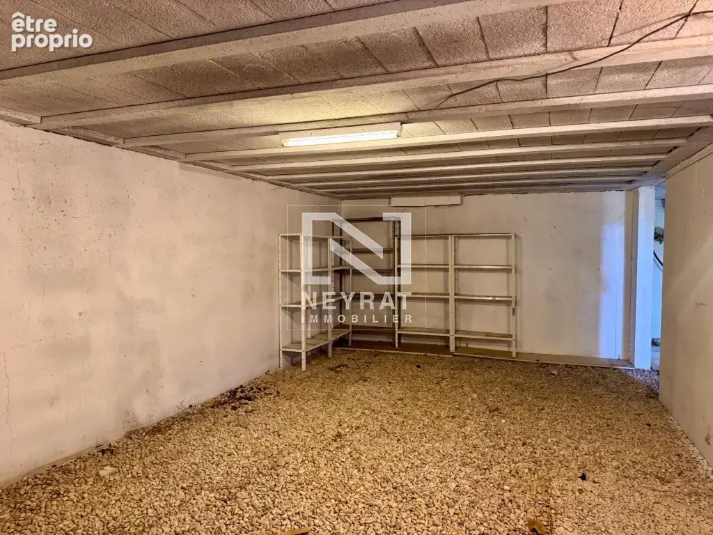Affaire ! Maison familiale à fort potentiel avec double jardin, quartier calme - photo 15