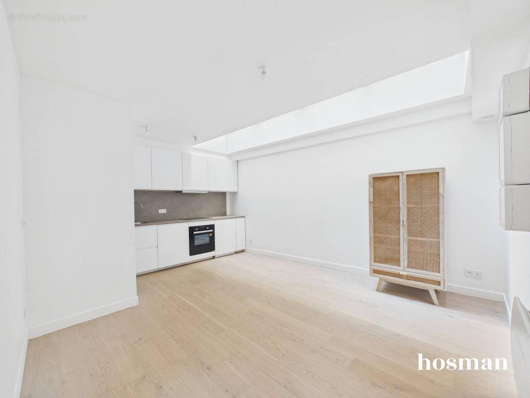 Appartement à PARIS-9E