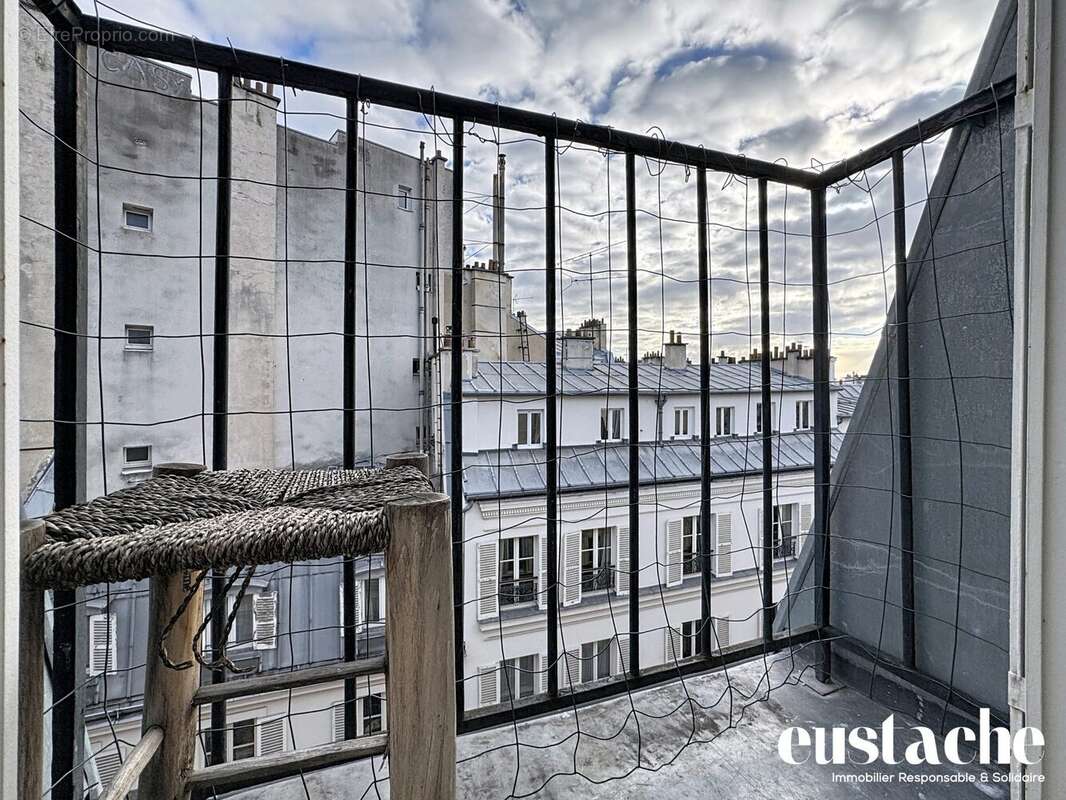 Appartement à PARIS-9E