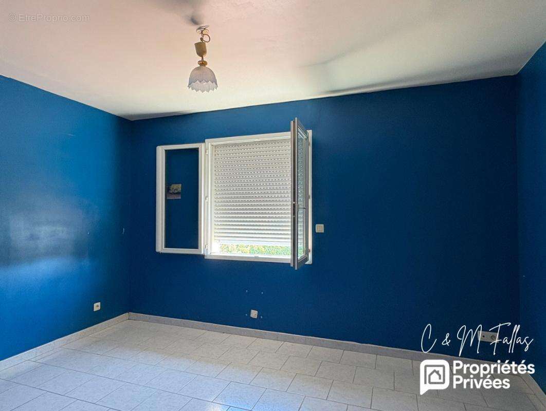 Maison familiale -3 chambres- garage 54 m² - TRAVAILLAN - photo 13