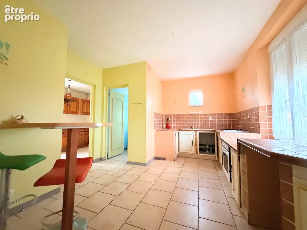 Maison PROCHE La Feuillie 10 pièce(s) 300 m2 - photo 6