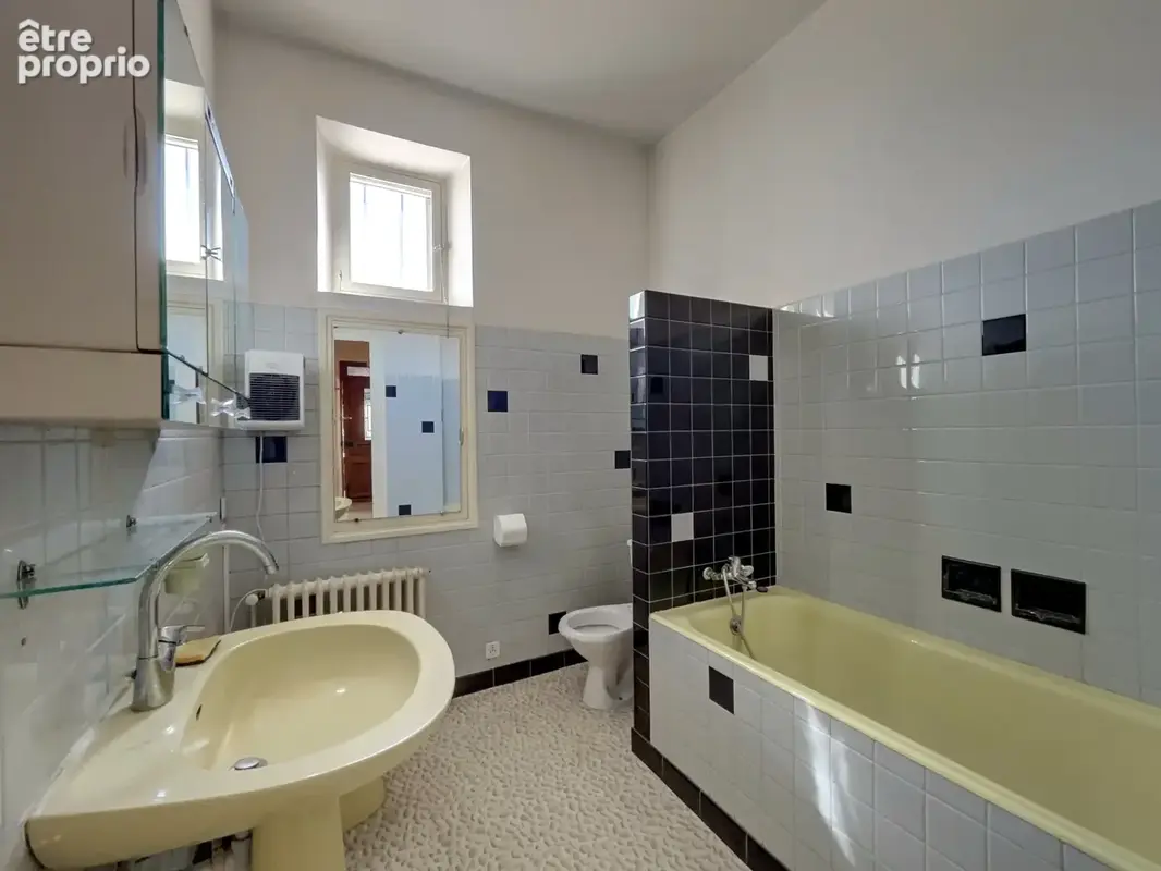 Maison de 173 m2 avec piscine et 2 logements indépendants à Tournon-sur-Rhône - photo 15