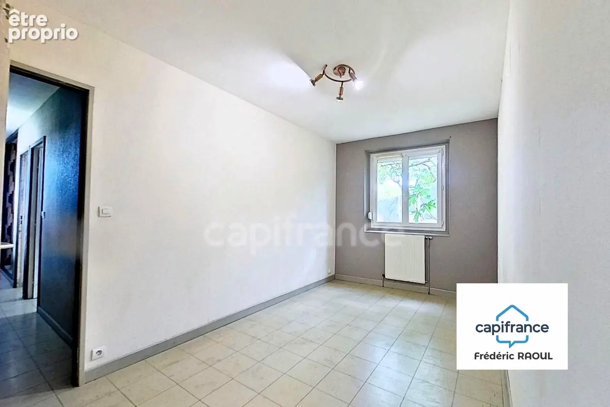 Maison de plain-pied, fonctionnelle, 5 chambres - photo 8