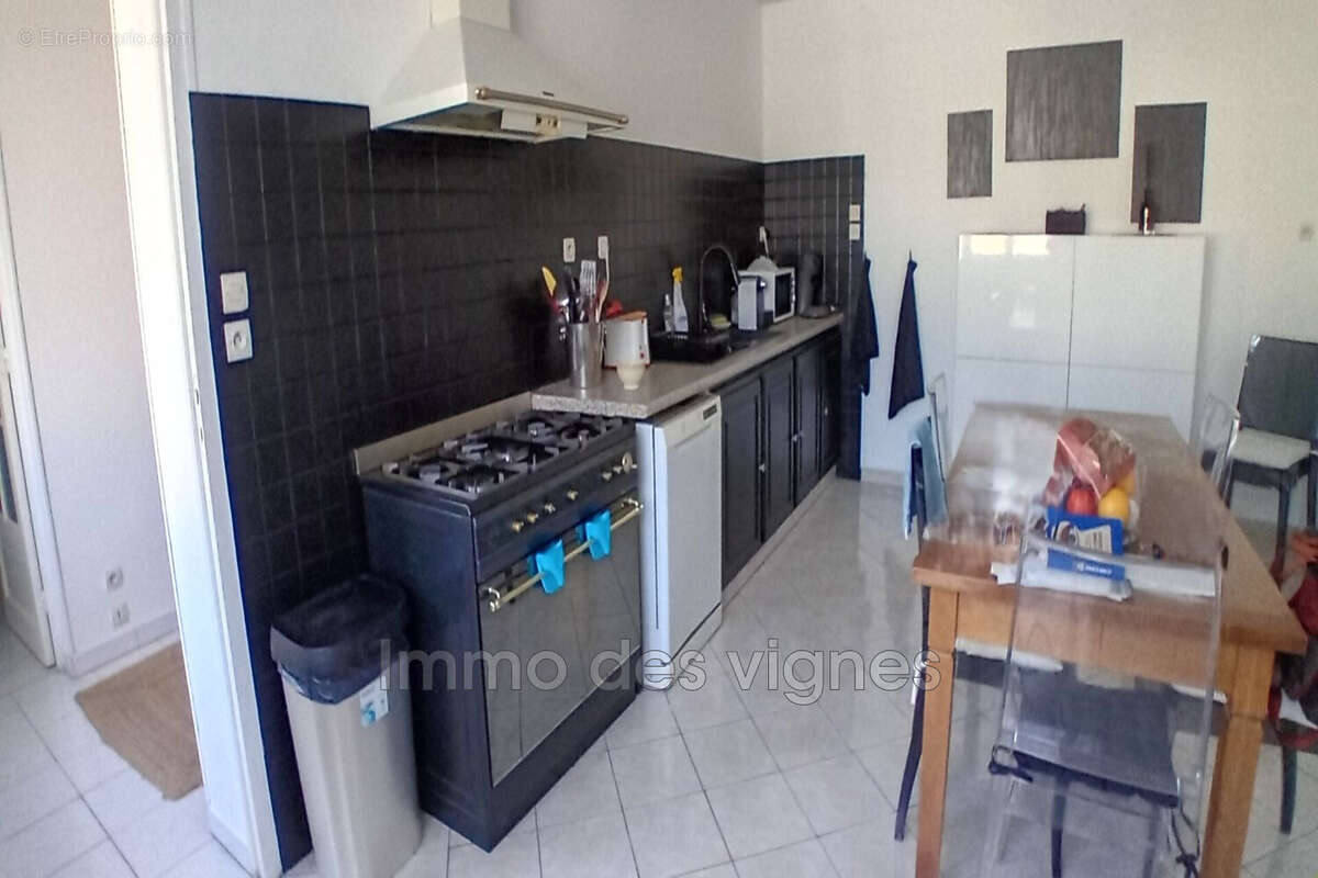 Maison à AMBARES-ET-LAGRAVE