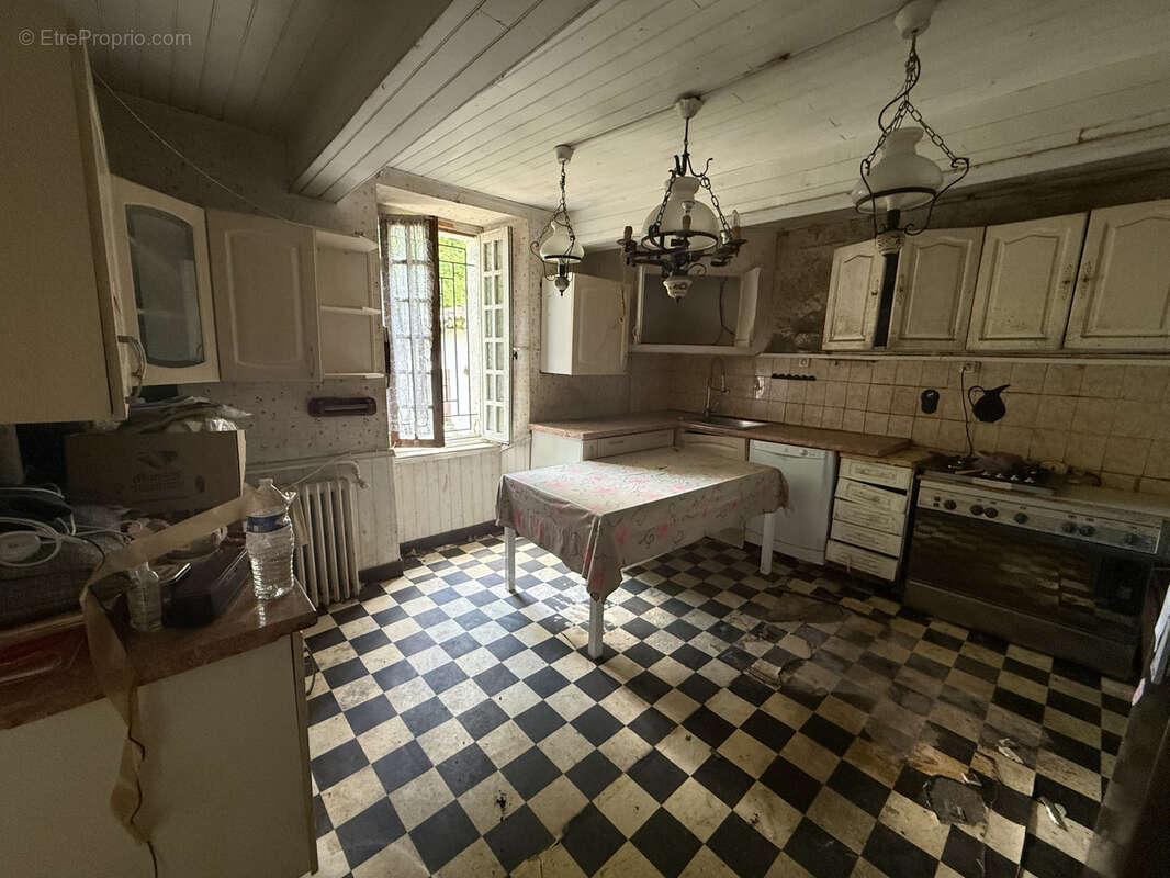 Maison à L&#039;ISLE-EN-DODON