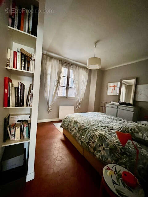 Appartement à MARSEILLE-2E