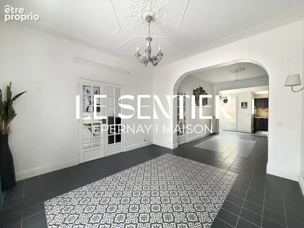 Maison à EPERNAY