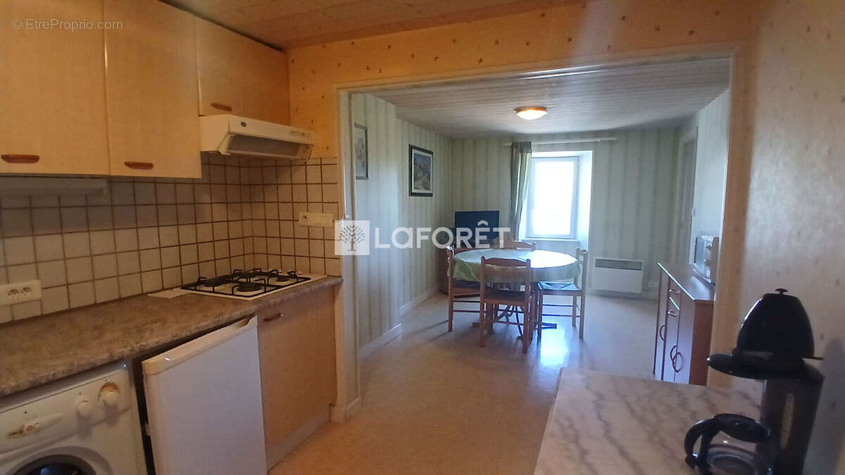 Appartement à PIERREFORT