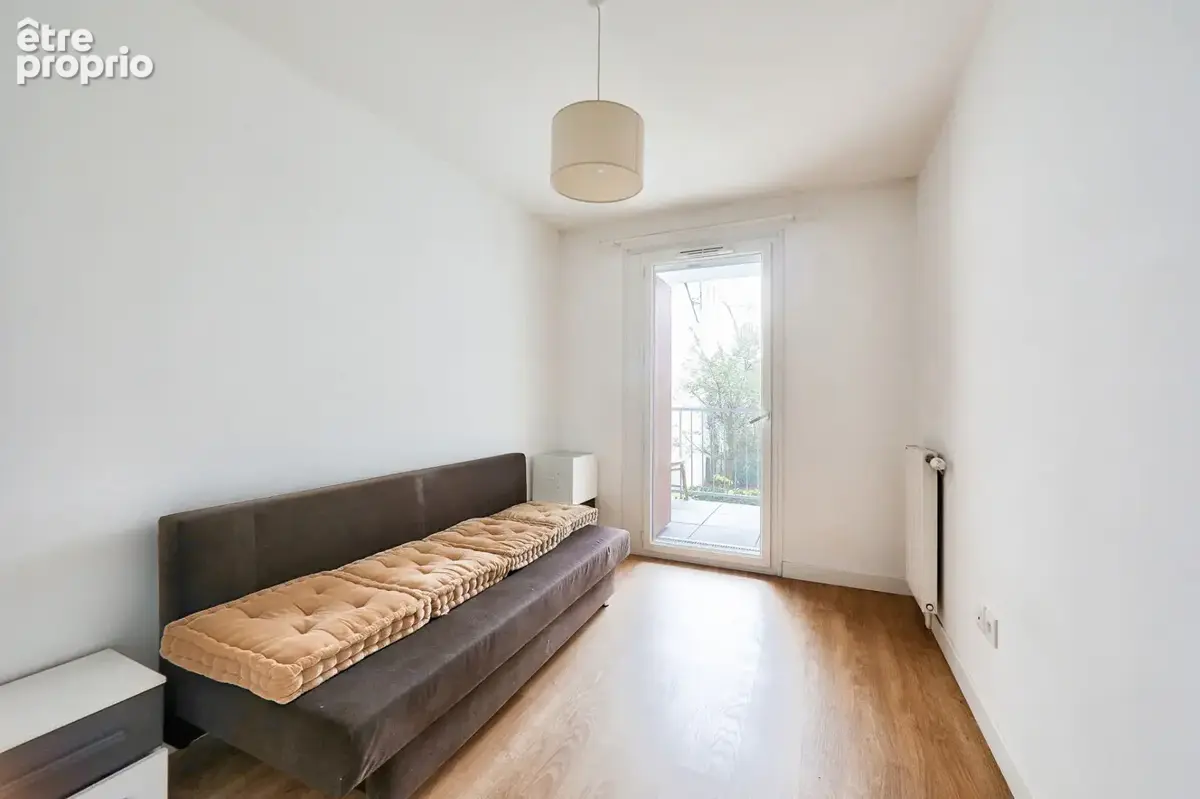 Appartement Saint Ouen Sur Seine 4 pièce(s) - photo 11