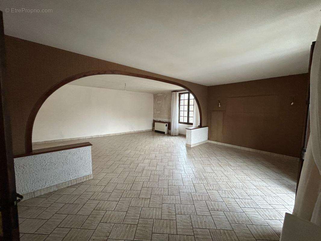 Maison à vendre 11 pièces LES GRANDS CHEZEAUX (87) - photo 6