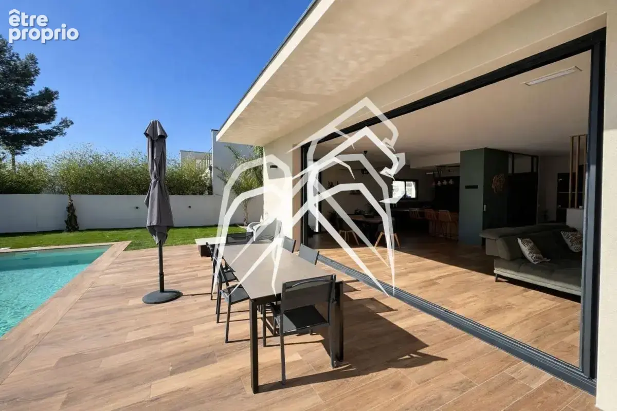 Villa contemporaine 6 pièces  190m²  piscine  lattes (34970) - photo 3