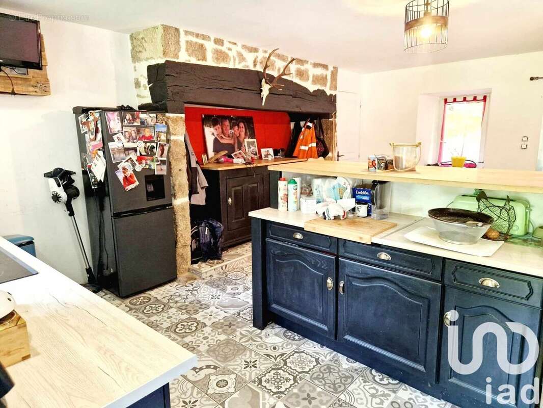 Photo 5 - Maison à MARCILLAC-LA-CROISILLE