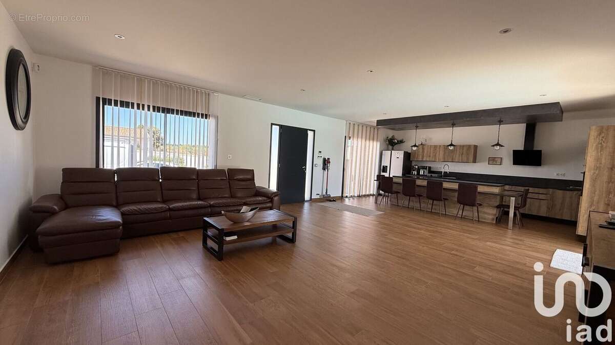 Photo 9 - Maison à SAINT-GILLES