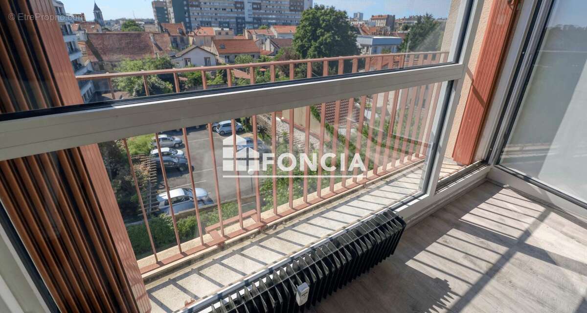 Appartement à VILLEJUIF