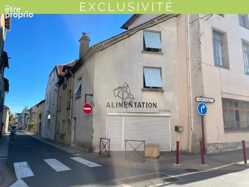 Maison à REQUISTA