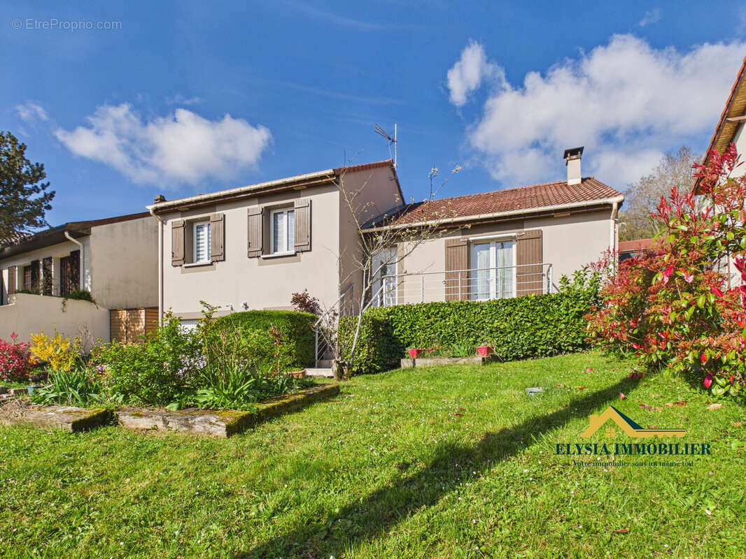 Maison à PRENY