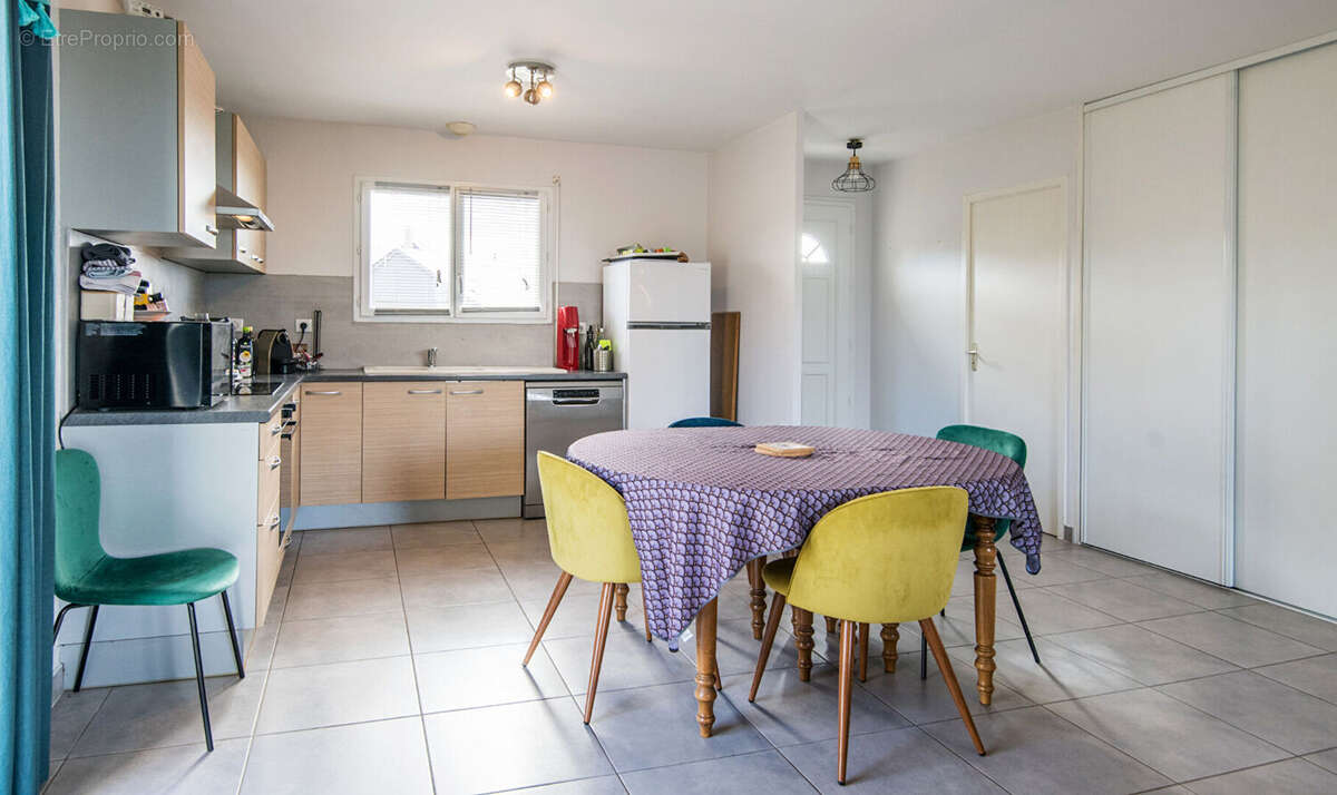Maison à BARAQUEVILLE