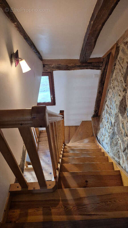 Maison à SAINT-COME-D'OLT