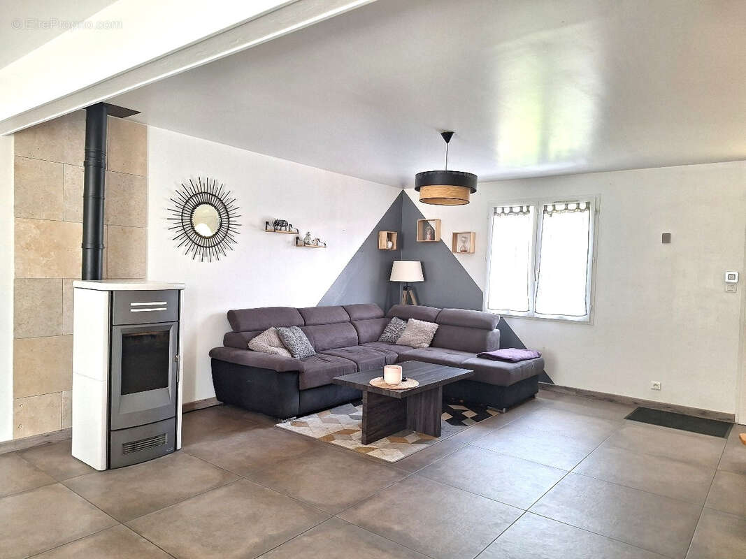 Maison à BAILLEAU-LE-PIN