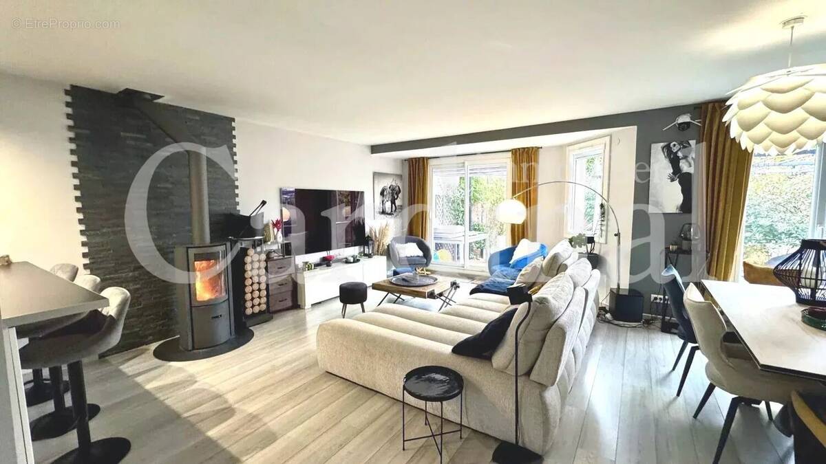 Maison à NOISY-LE-ROI