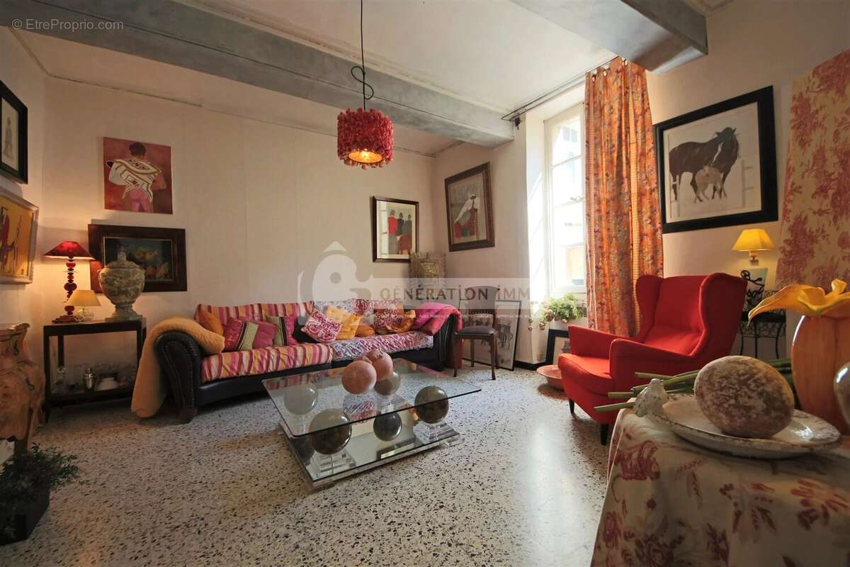 Appartement à CHATEAURENARD