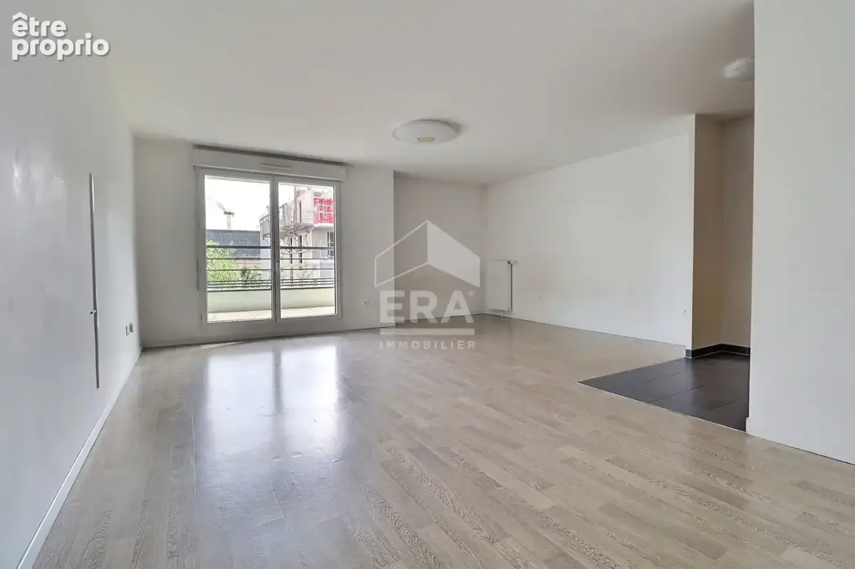 Appartement à AUBERVILLIERS