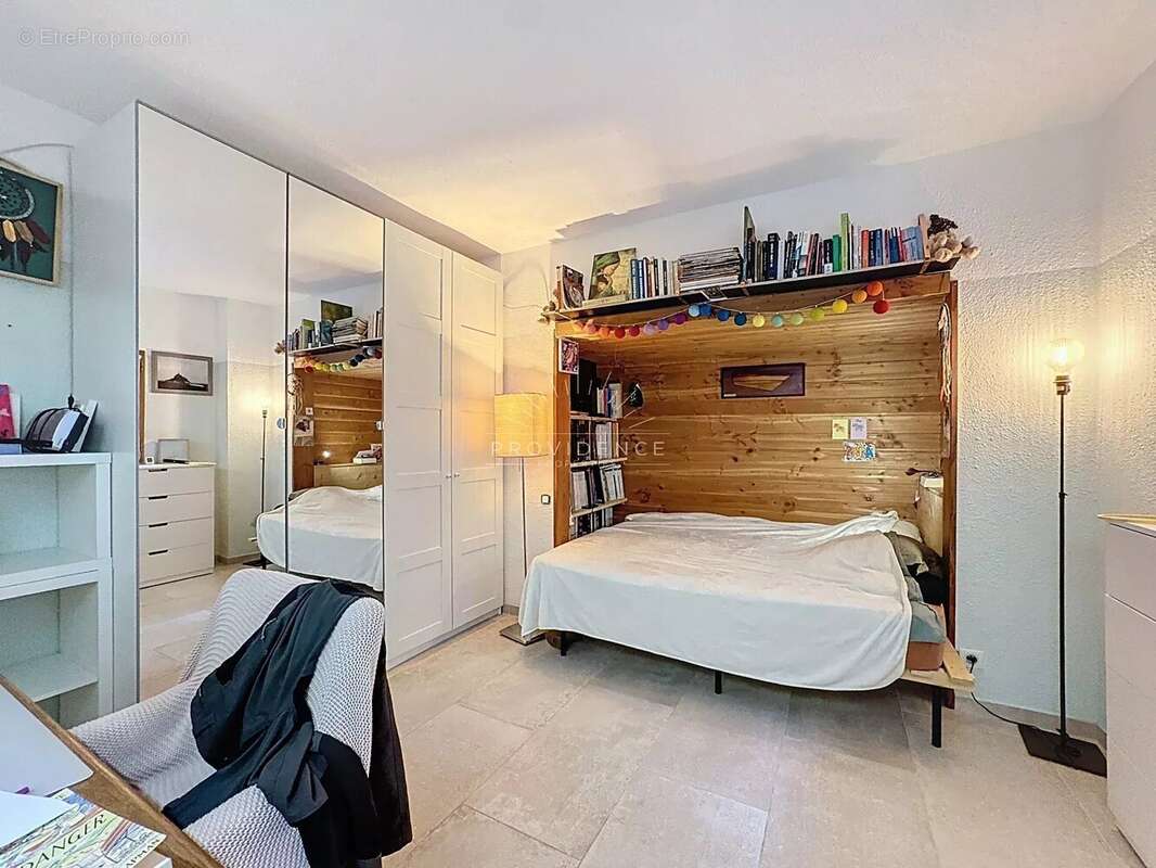 Appartement à THEOULE-SUR-MER