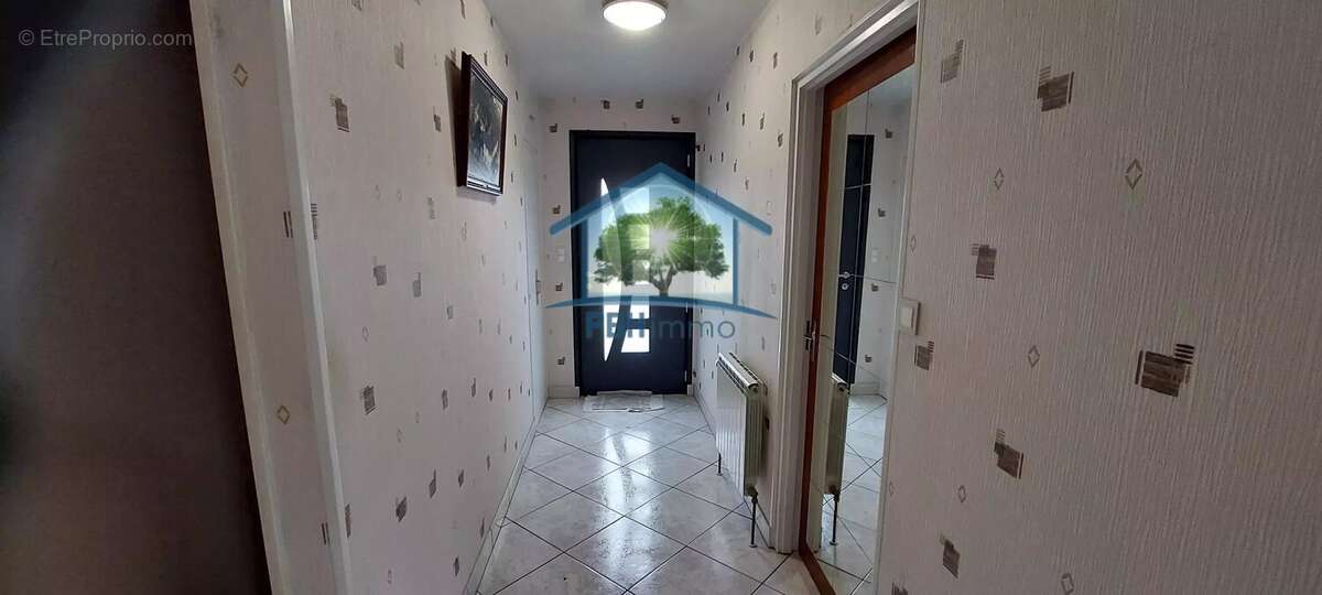 Maison à THAON-LES-VOSGES