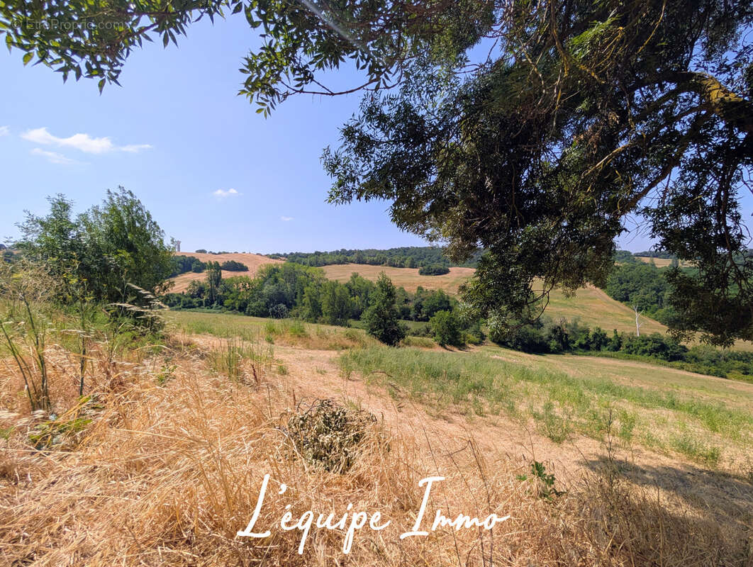 Propriété de caractère avec dépendances sur 35 hectares - photo 18