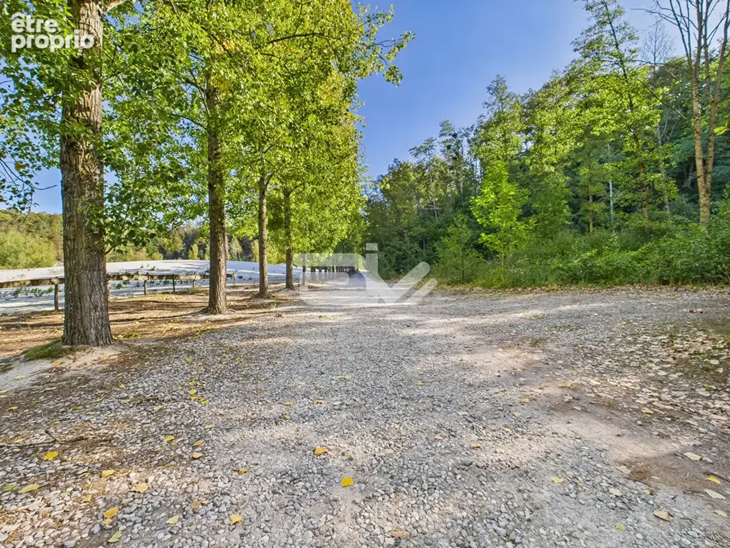Propriété d'Exception au Coeur de la Nature, plan d'eau, restaurant, chalet, maison d'habitation et dépendances - photo 5