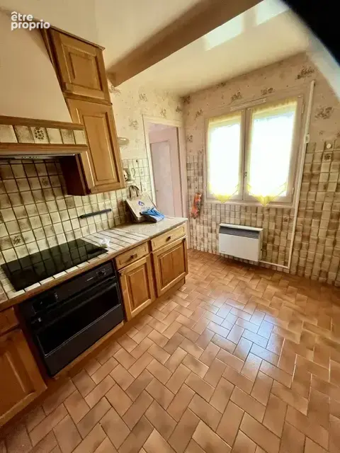 Appartement 86.50m2 avec garage au calme en plein coeur de ville avec un beau potentiel - photo 11