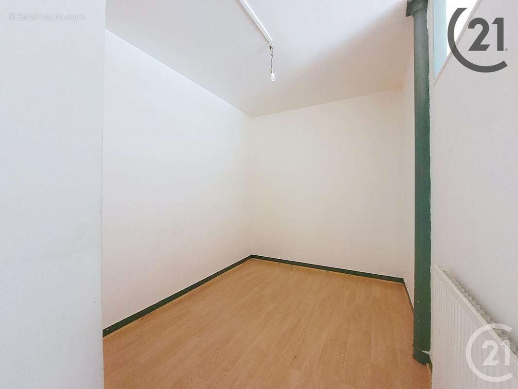 Autre à BRIENON-SUR-ARMANCON