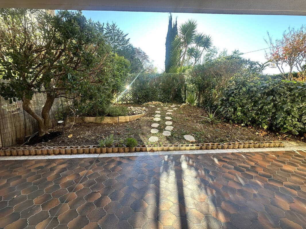 Appartement à VENCE