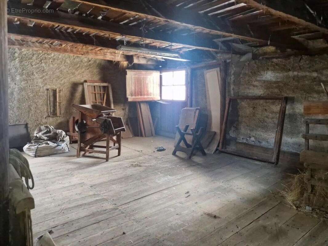 Photo 6 - Maison à VILLAR-SAINT-PANCRACE