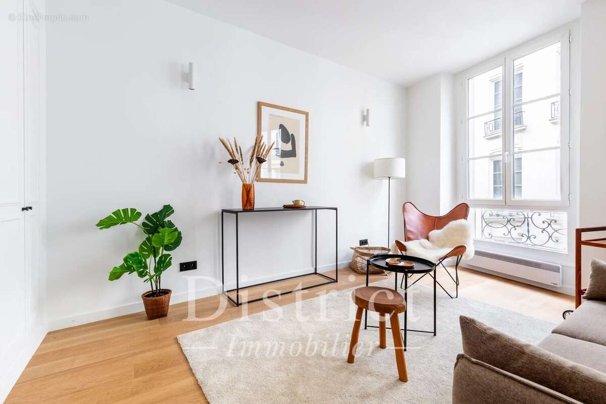 Appartement à PARIS-6E
