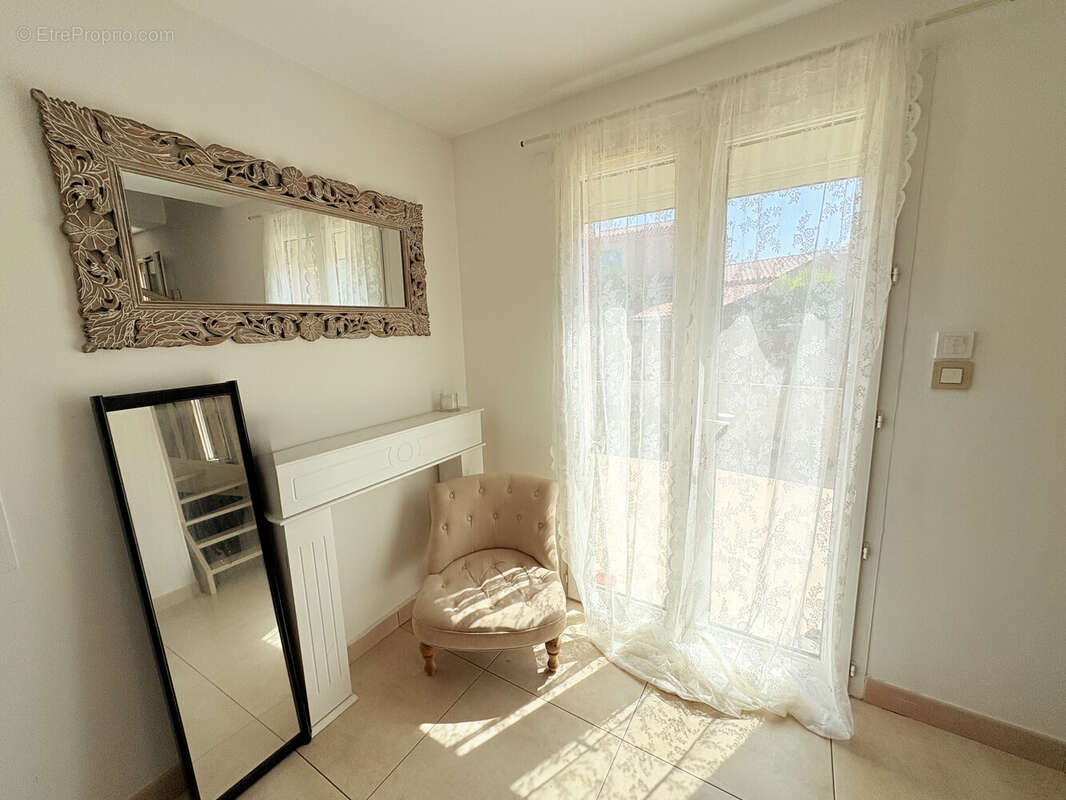 Maison à VILLENEUVE-LES-MAGUELONE