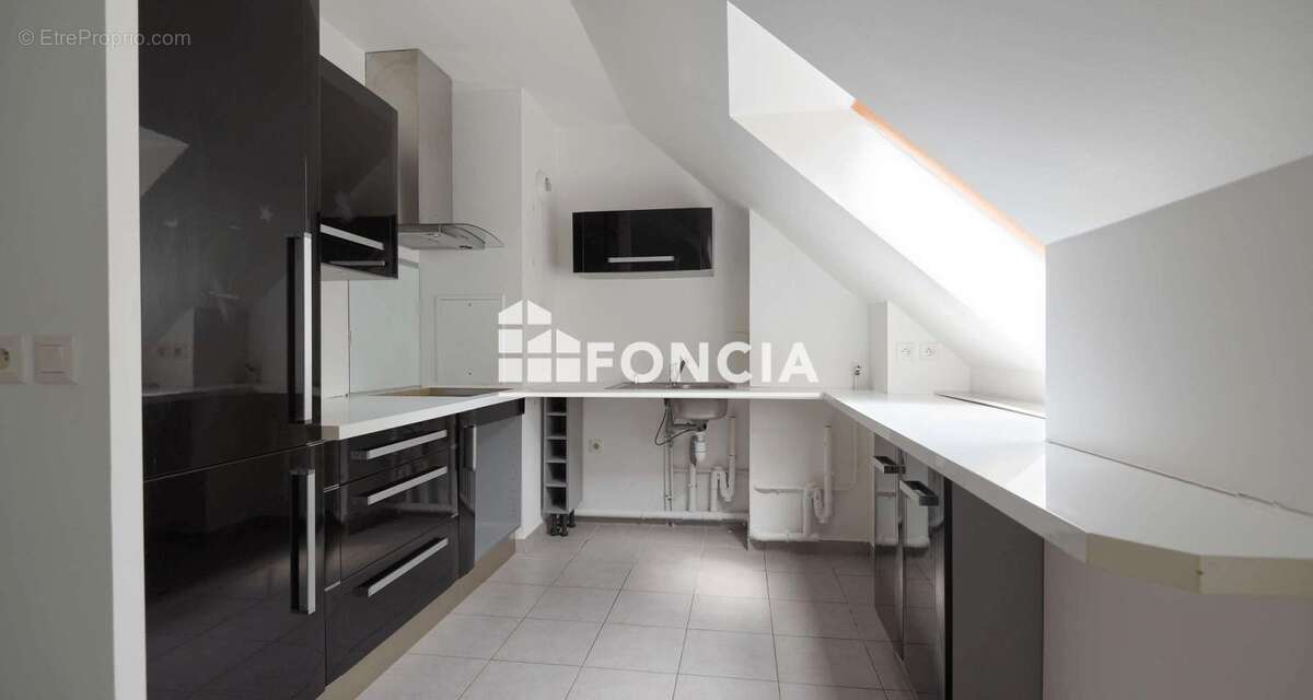 Appartement à PRINGY