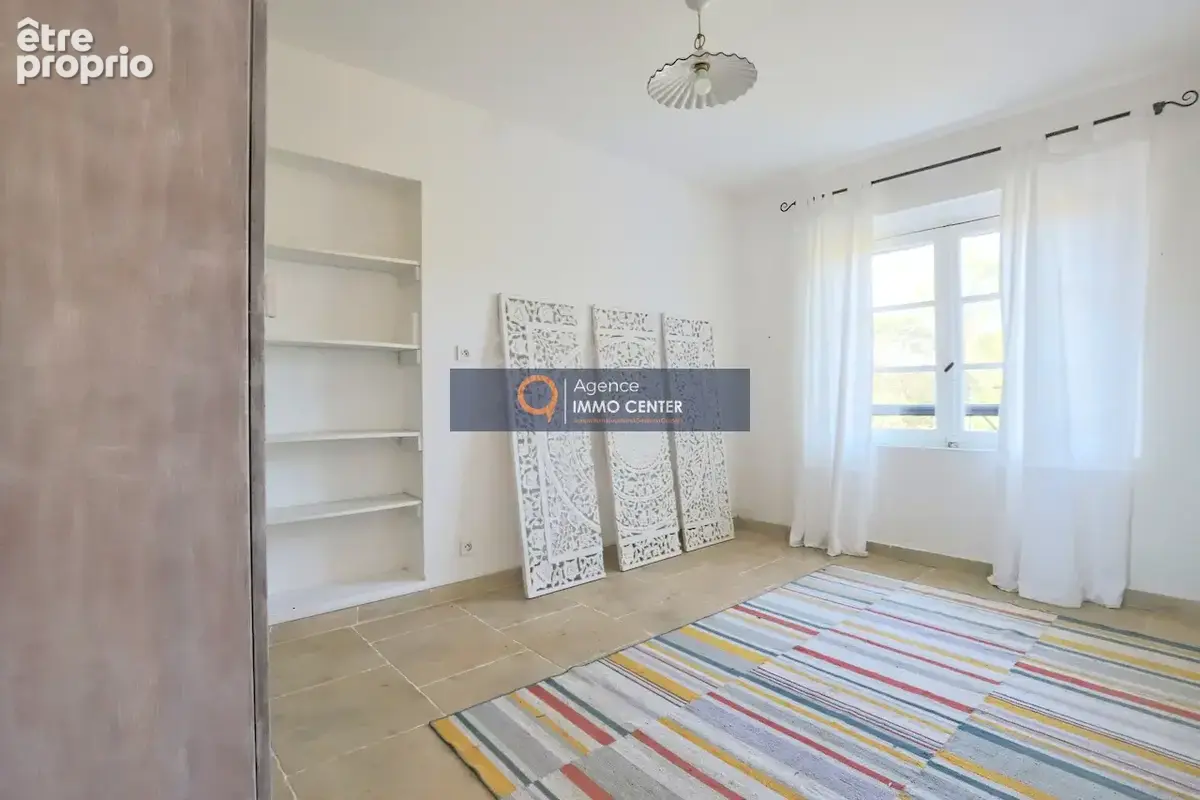 Maison avec 5 chambres dépendance, garage, piscine - photo 17