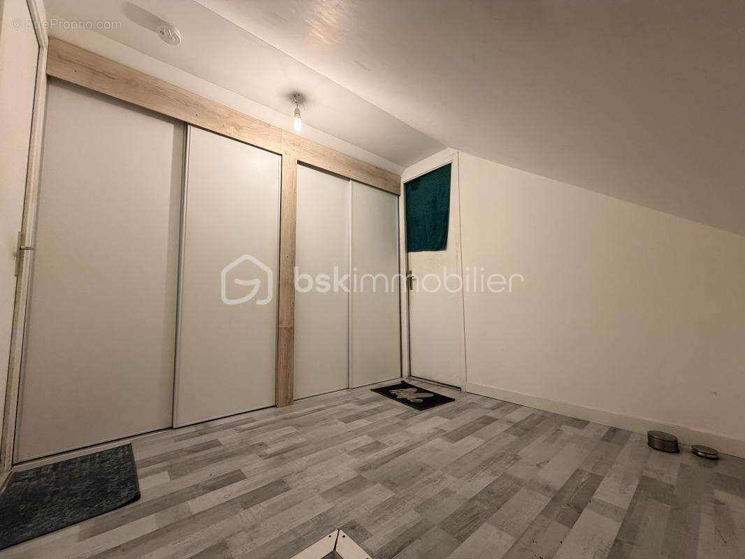 Maison à ROZAY-EN-BRIE