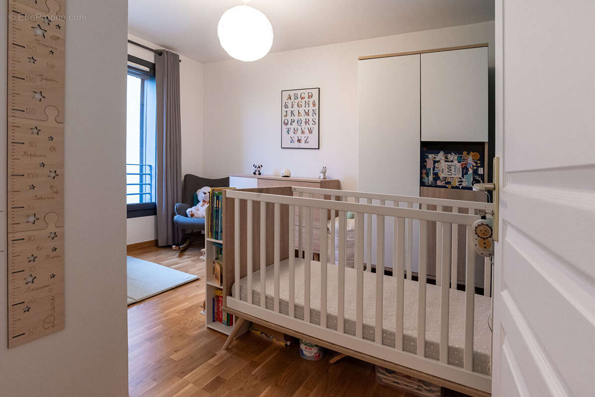 Appartement à NOGENT-SUR-MARNE