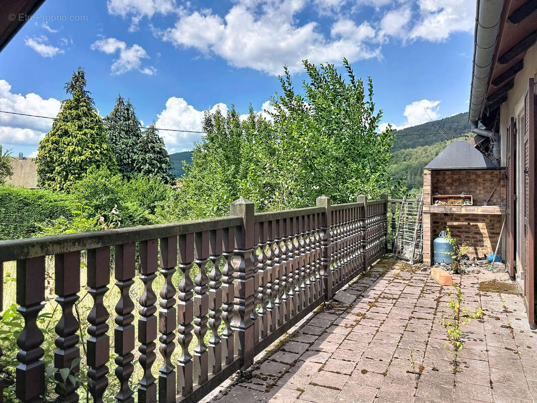 Ensemble immobilier de 76m2 habitables + 91 m2 supplémentaires de potentiel sur un terrain de 8,71 ares - photo 9