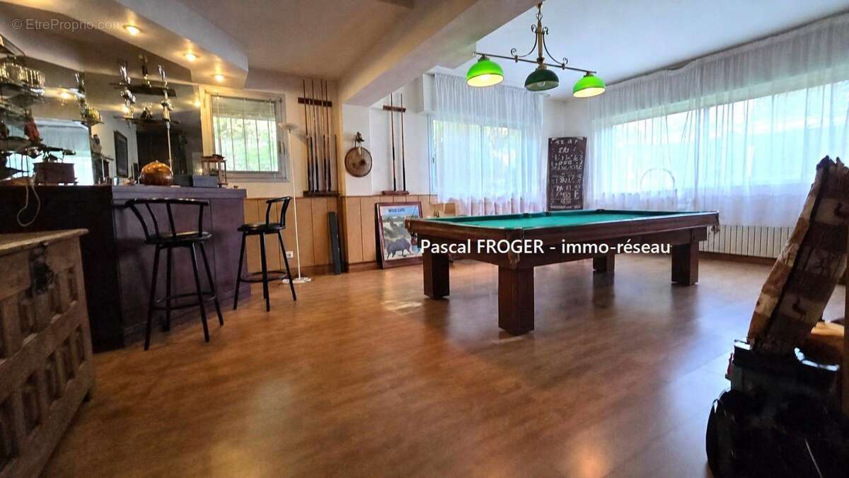 Maison à LE POULIGUEN