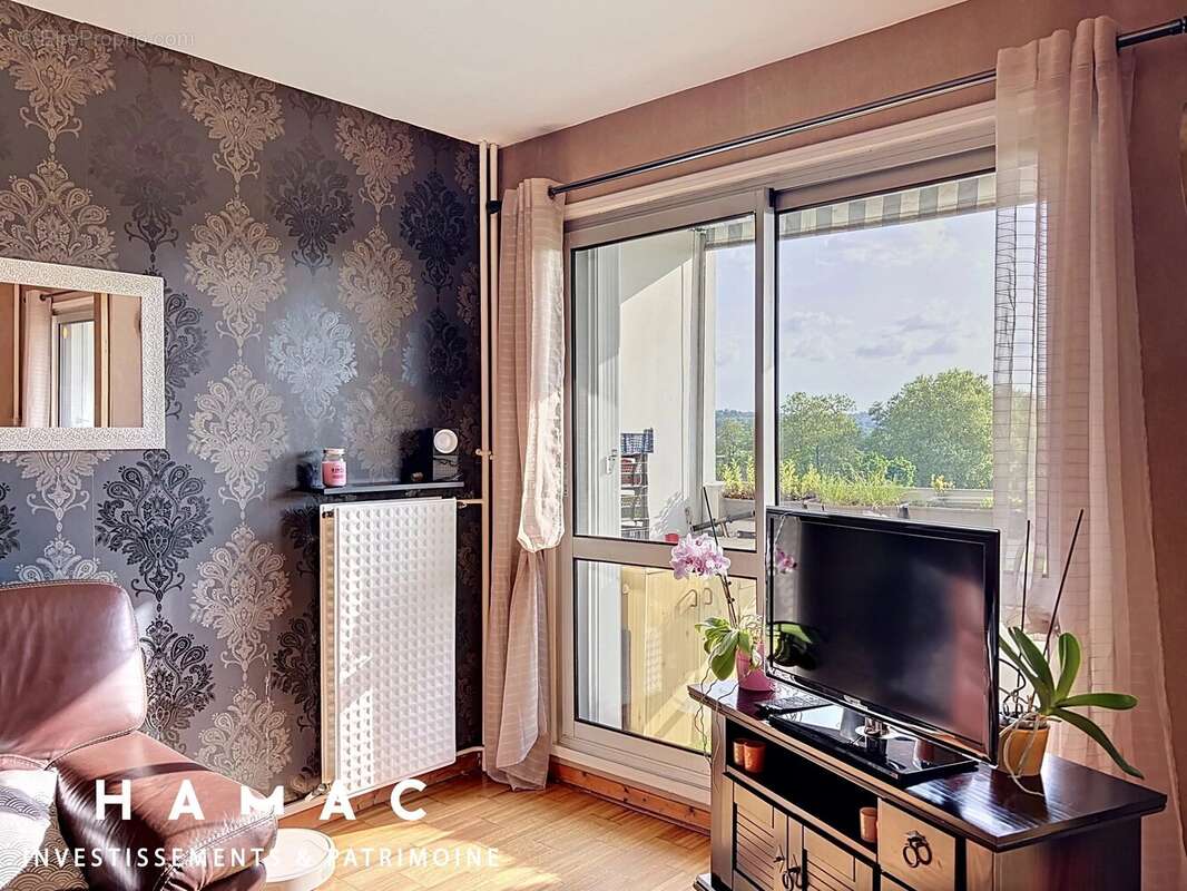 Appartement à TASSIN-LA-DEMI-LUNE