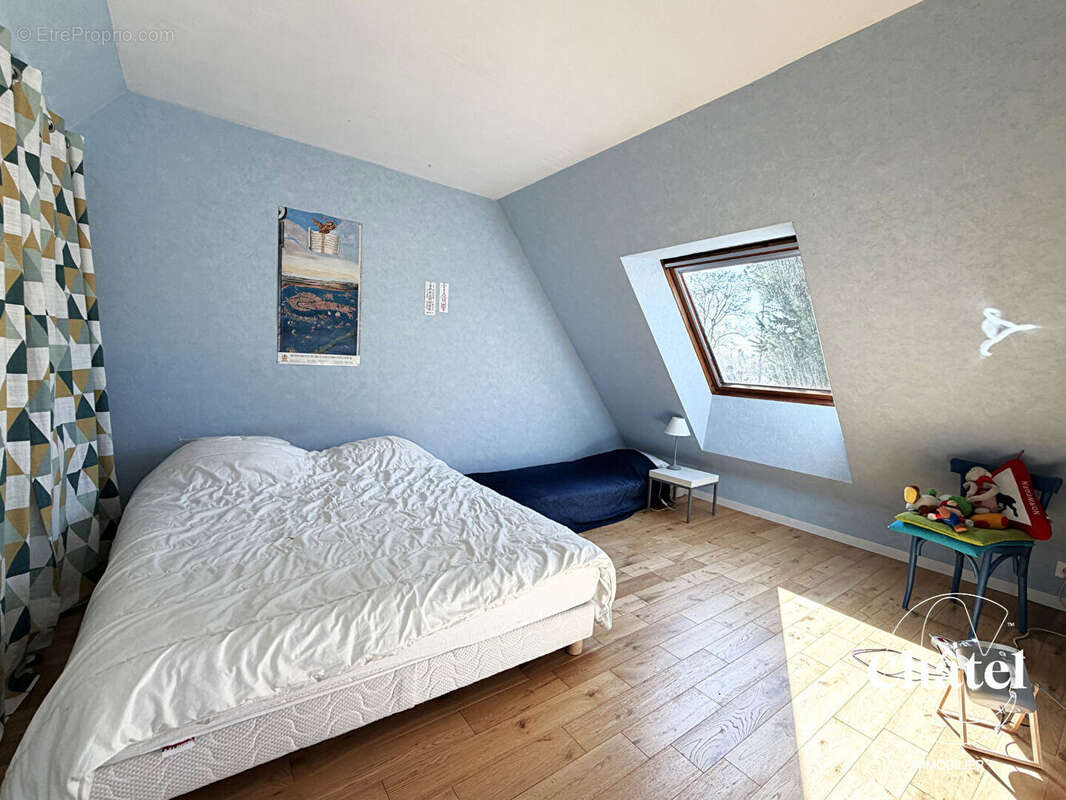 Maison à MONT-L'EVEQUE