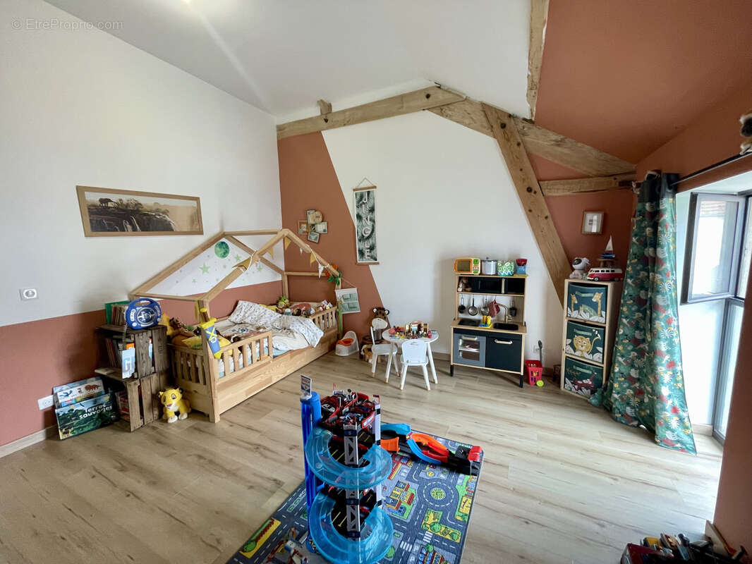 Maison à THOIRY