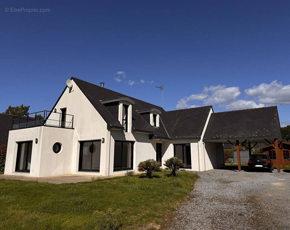 Maison à ERGUE-GABERIC